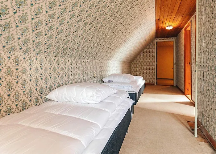 10 Person In Spottrup